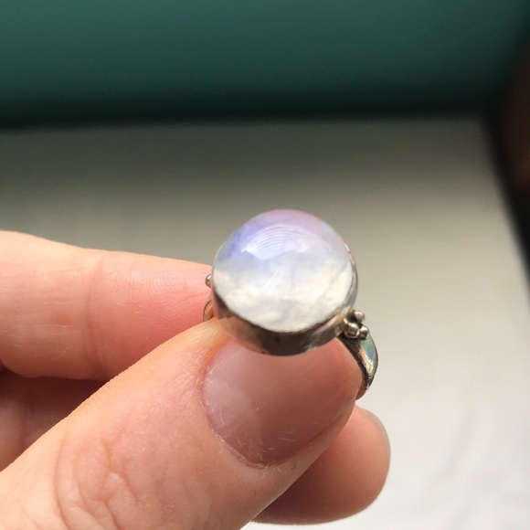 Vintage rainbow moonstone 925 sterling silver ring - Picture 8 of 8